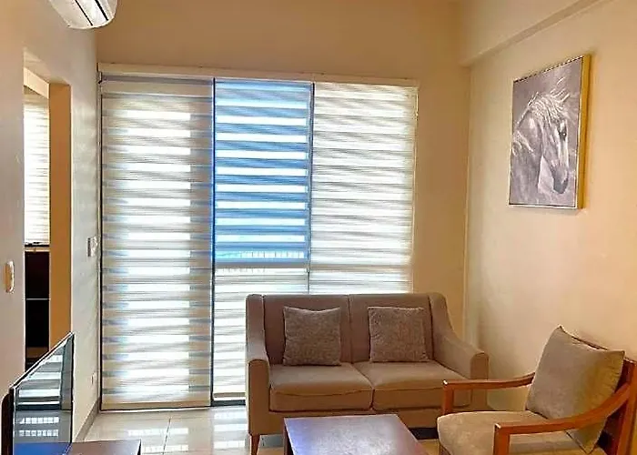 Mactan Newtown In One Pacific Hotel 4*